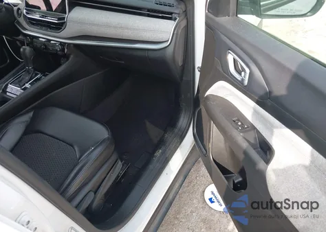 2023 Jeep Compass Latitude 4X4 z USA, uszkodzony, nr VIN 3C4NJDBN9PT553441